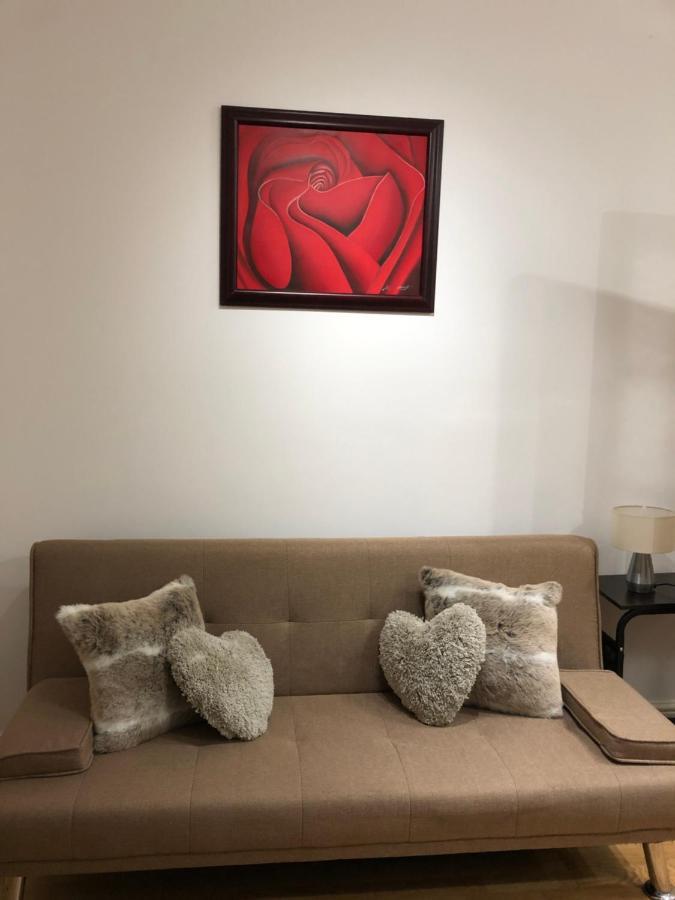 Modern Apartment In Twickenham Highstreet Ngoại thất bức ảnh