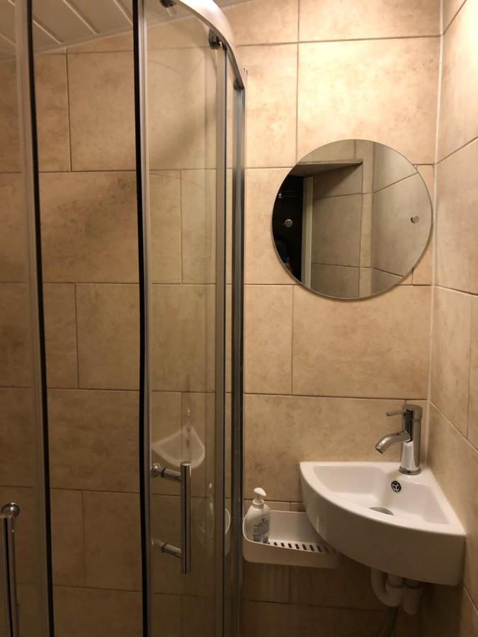 Modern Apartment In Twickenham Highstreet Ngoại thất bức ảnh